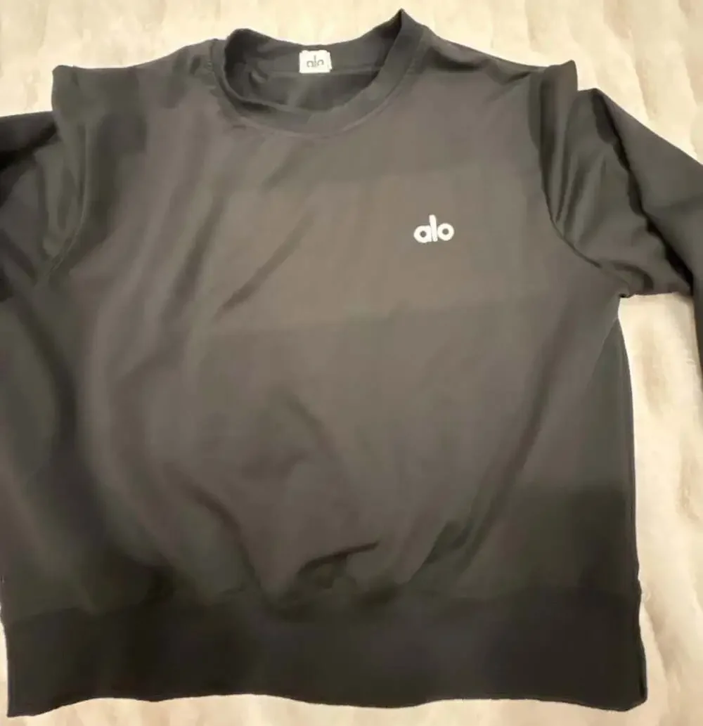 Alo Yoga Women's Black Crewneck Cropped Sweatshirt